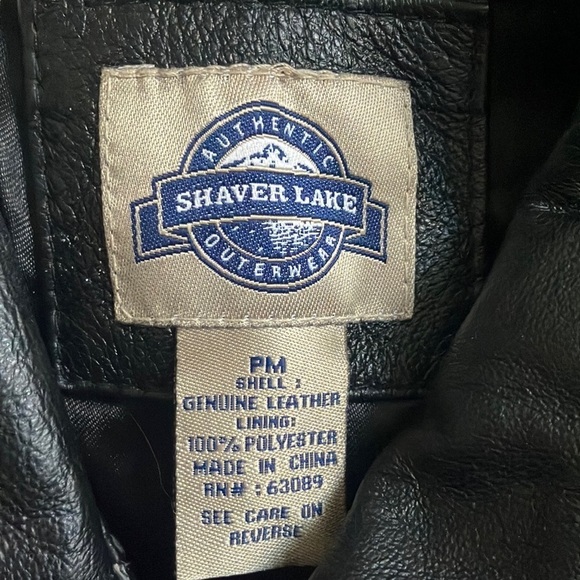 Vintage Leather Jacket with Shoulder pads Moto Classic Black Size Medium Petite - Picture 8 of 8